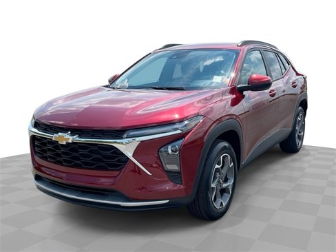 Certified 2024 Chevrolet Trax LT w/ Driver Confidence Package image 1