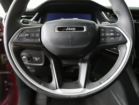 Used 2023 Jeep Grand Cherokee Altitude image 13