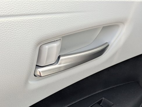 Used 2024 Toyota Corolla SE image 27