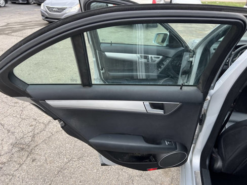 Used 2013 Mercedes-Benz C 300 4MATIC Sedan image 12