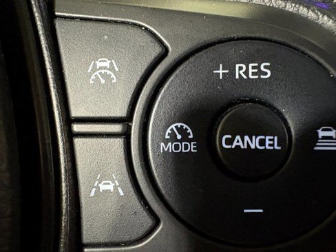 Used 2023 Toyota Corolla LE image 13