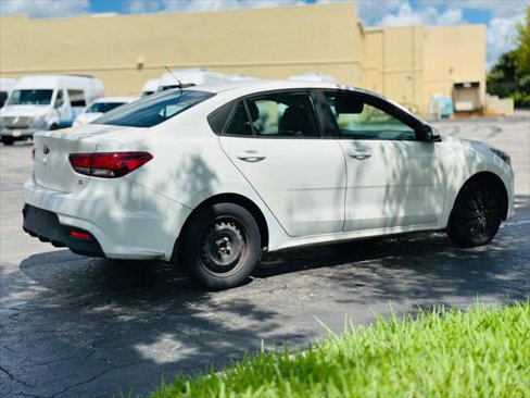 Used 2020 Kia Rio S image 8
