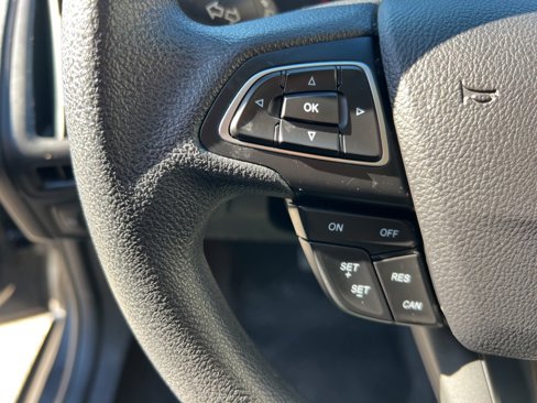 Used 2018 Ford Focus SE image 13