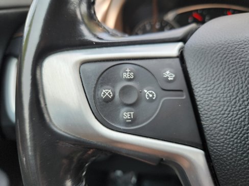 Used 2020 GMC Terrain SLE image 17
