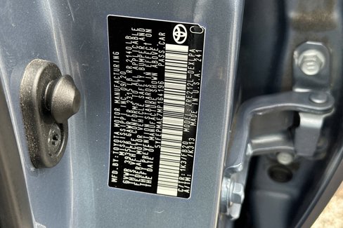 Used 2021 Toyota Corolla LE image 27