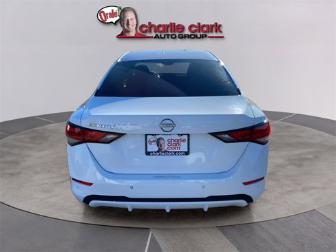 Used 2024 Nissan Sentra S image 5