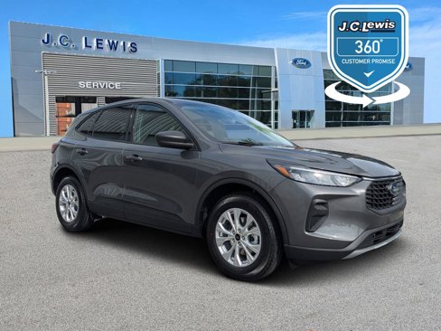 New 2025 Ford Escape Active image 1
