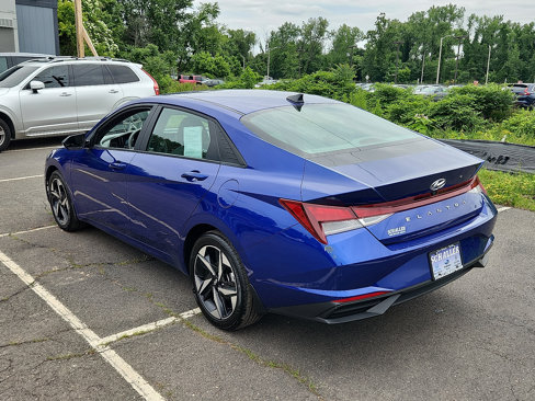 Used 2023 Hyundai Elantra SEL w/ Convenience Package image 4