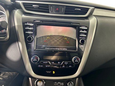 Used 2019 Nissan Murano SV image 22