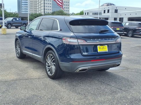 Used 2020 Lincoln Nautilus Reserve image 23