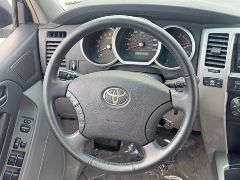 Used 2008 Toyota 4Runner SR5 image 19