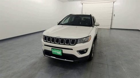 Used 2021 Jeep Compass Limited image 3