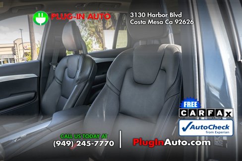 Used 2016 Volvo XC90 T6 Momentum w/ Vision Package image 7