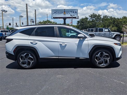 Used 2022 Hyundai Tucson SEL w/ Convenience Package image 4