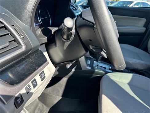 Used 2017 Subaru Forester 2.5i Limited image 28