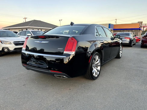 Used 2019 Chrysler 300 Limited image 6