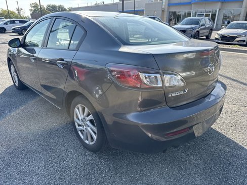 Used 2012 MAZDA MAZDA3 i Touring image 8