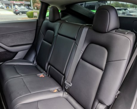 Used 2022 Tesla Model Y Performance image 18