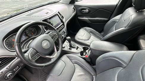 Used 2021 Jeep Cherokee Limited w/ Elite Package image 23