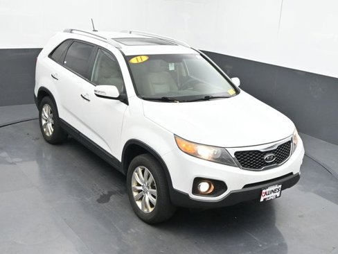 Used 2011 Kia Sorento EX w/ Premium Pkg image 11