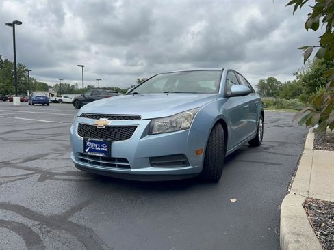 Used 2012 Chevrolet Cruze Eco image 3