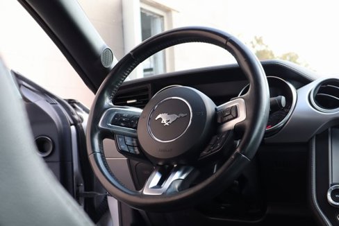Used 2019 Ford Mustang Premium image 38