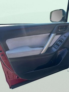 Used 2014 Subaru Forester 2.5i image 22