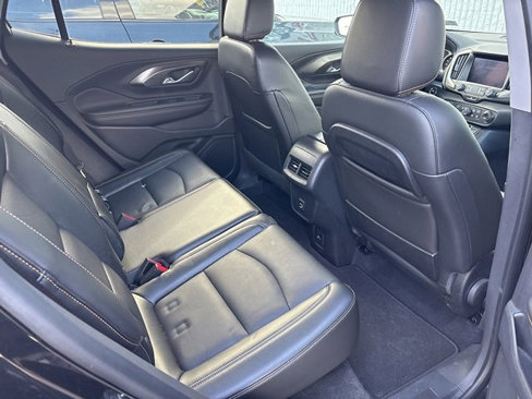 Used 2019 GMC Terrain SLT image 4