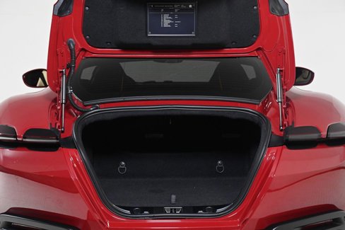 Used 2022 Ferrari Roma image 26