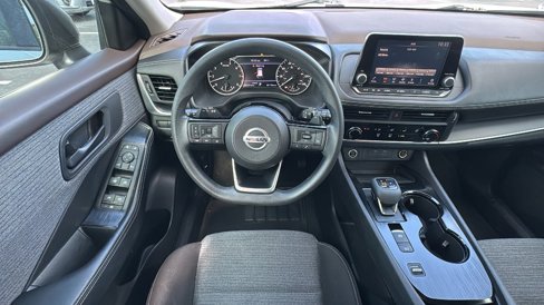 Used 2021 Nissan Rogue S image 19