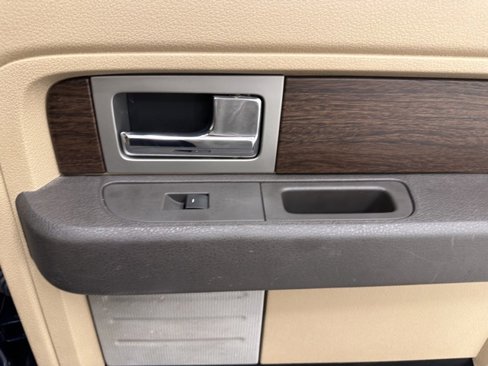 Used 2014 Ford F150 Lariat w/ Equipment Group 502A Luxury image 15