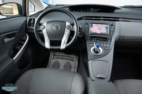 Used 2011 Toyota Prius Five image 8