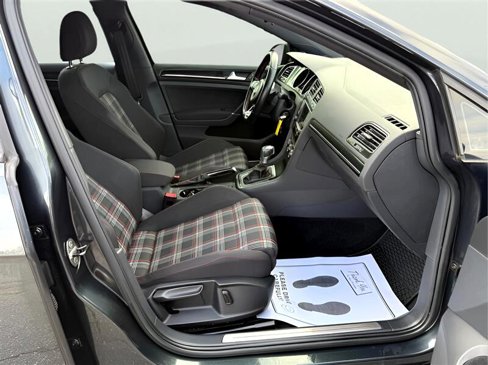 Used 2017 Volkswagen GTI S image 24