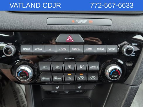 Used 2022 Kia Sportage EX image 24