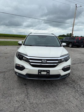 Used 2017 Honda Pilot Elite image 2