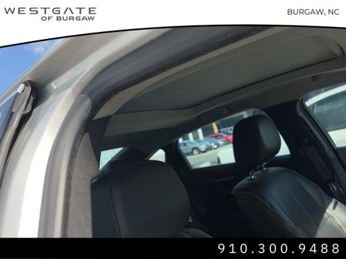 Used 2017 Chevrolet Impala Premier w/ Enhanced Convenience Package image 6