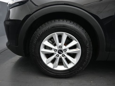 Used 2020 Kia Sorento LX image 59