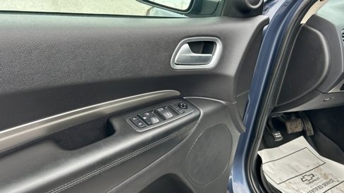 Used 2020 Dodge Durango SXT image 18