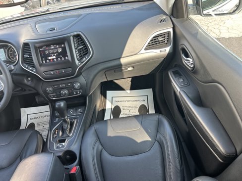 Used 2021 Jeep Cherokee Latitude Lux image 31