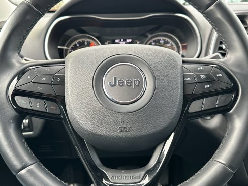 Used 2019 Jeep Cherokee Latitude Plus image 23