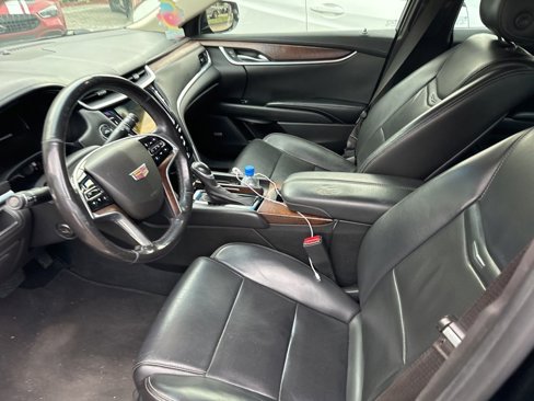 Used 2018 Cadillac XTS Luxury image 5