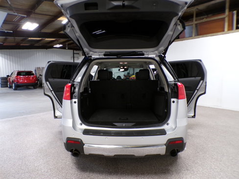 Used 2015 GMC Terrain SLT image 13