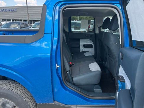 New 2025 Ford Maverick XLT w/ Equipment Group 302A image 18