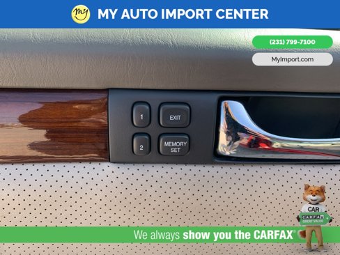 Used 2002 Cadillac Seville STS w/ Premium Luxury Pkg image 11