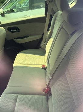 Used 2023 Nissan Rogue SV image 9