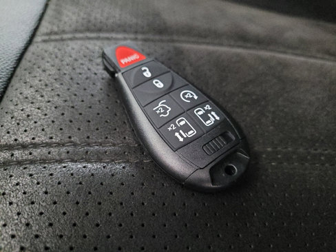 Used 2019 Dodge Grand Caravan SXT image 32