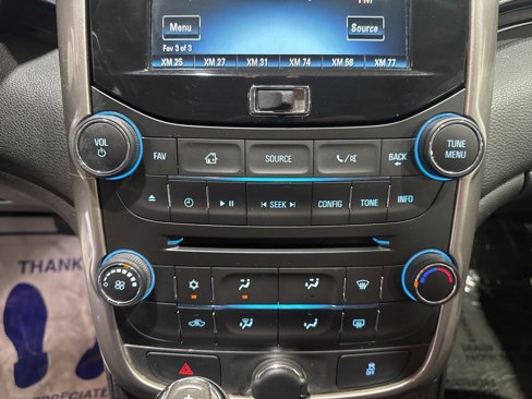 Used 2015 Chevrolet Malibu LT w/ Power Convenience Package image 23