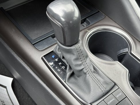 Used 2022 Toyota Camry SE image 22