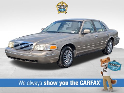 Used 2002 Ford Crown Victoria image 1