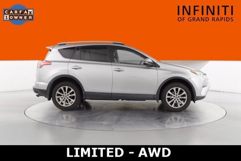 Used 2016 Toyota RAV4 Limited image 2